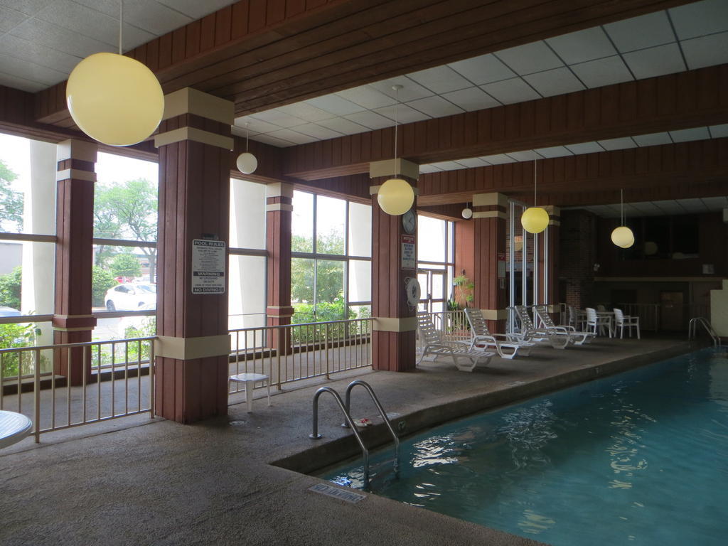 Rodeway Inn Skokie エバンストン エクステリア 写真